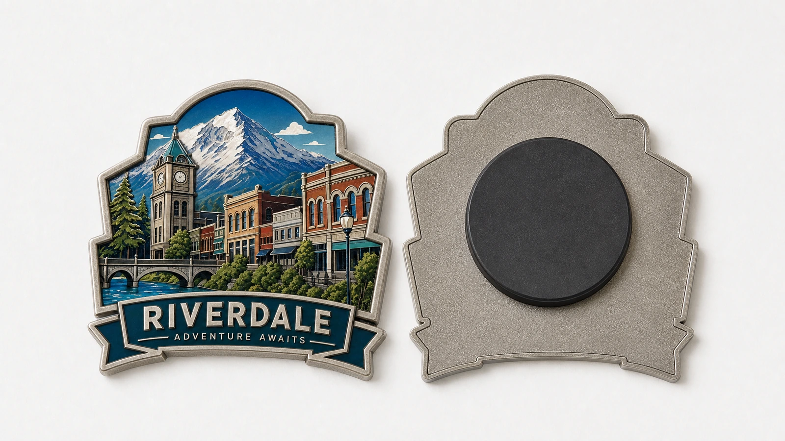 Frente e verso do ímã de lembrança Frente ilustrativa do ímã Riverdale ao lado do verso em cor metálica com um ímã preto redondo