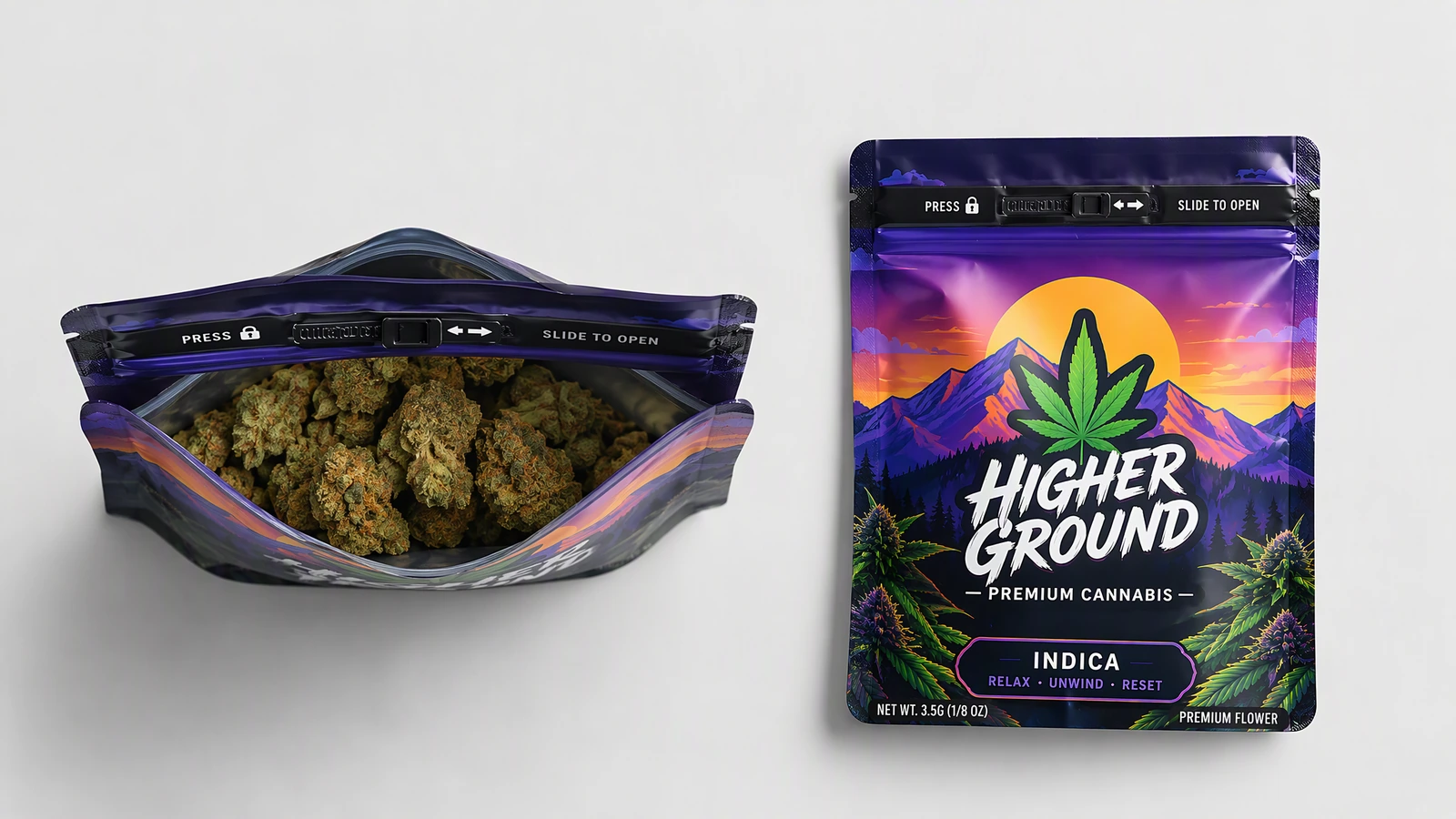 Bolsa aberta contendo flores de cannabis ao lado de uma bolsa roxa impressa fechada